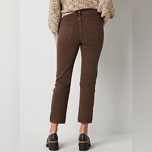 NWT Cropped High-Rise Straight Leg Jeans - Picture 3 of 6